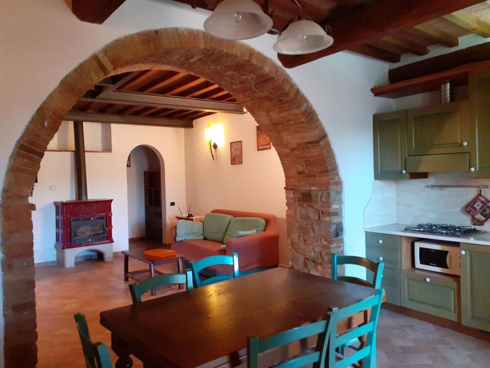 Agriturismo Alle Rose Volterra Exteriér fotografie