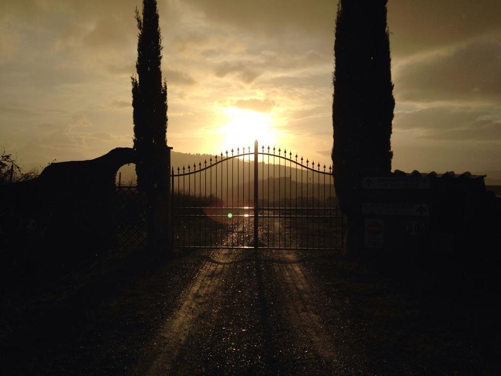 Agriturismo Alle Rose Volterra Exteriér fotografie