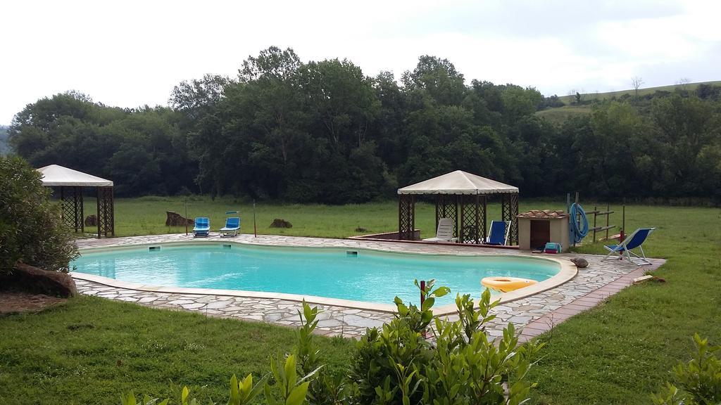 Agriturismo Alle Rose Volterra Exteriér fotografie